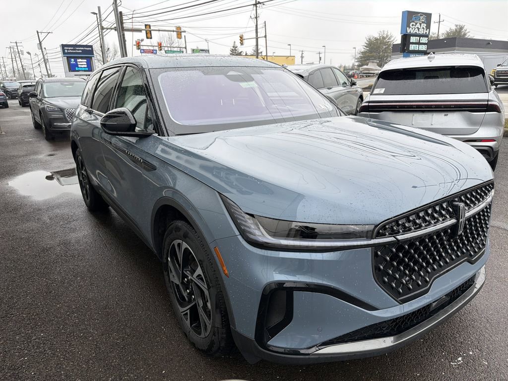 New 2026 Lincoln Nautilus Premier w/ Equipment Group 102A image 4