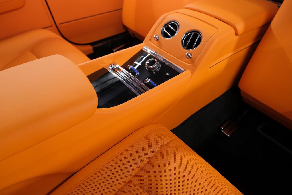 Used 2026 Rolls-Royce Spectre image 46