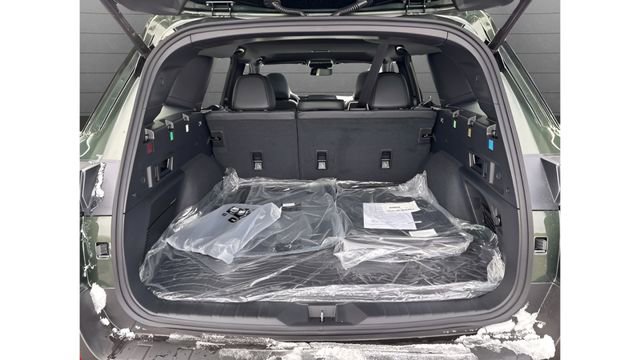 New 2026 Subaru Outback Limited XT image 30