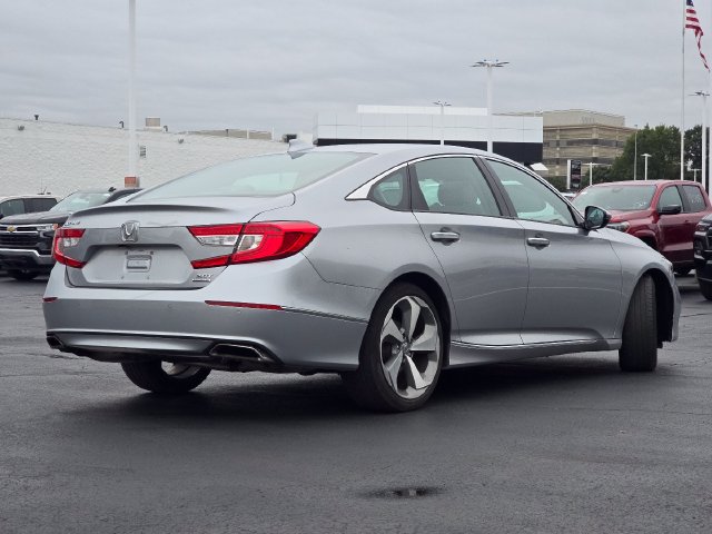 Used 2018 Honda Accord Touring image 15