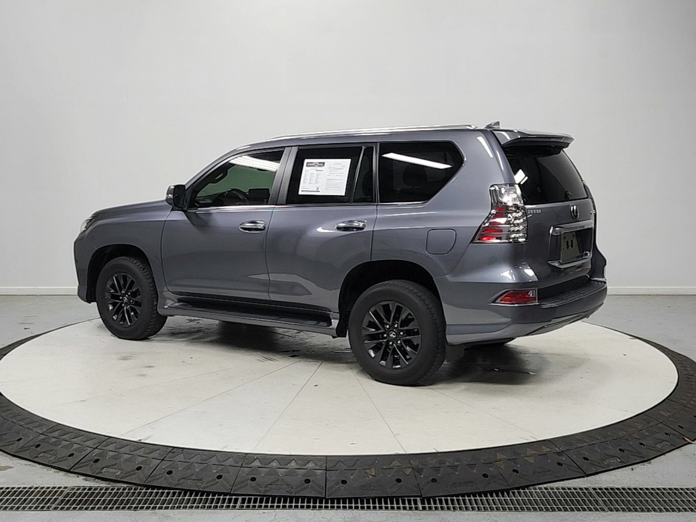 Used 2023 Lexus GX 460 Premium w/ Premium Package AWD/4WD image 6