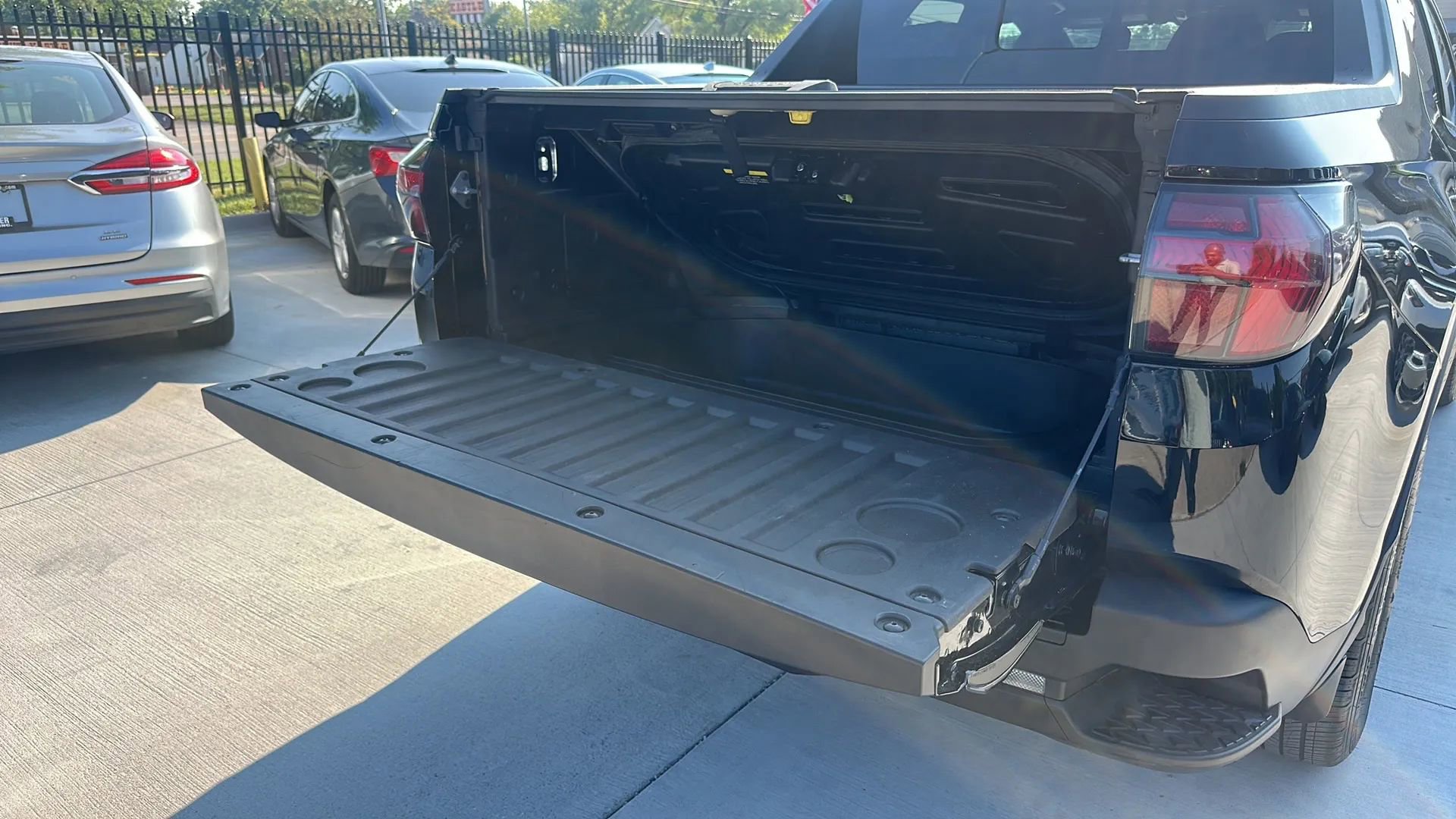 Used 2023 Hyundai Santa Cruz SEL Premium image 17