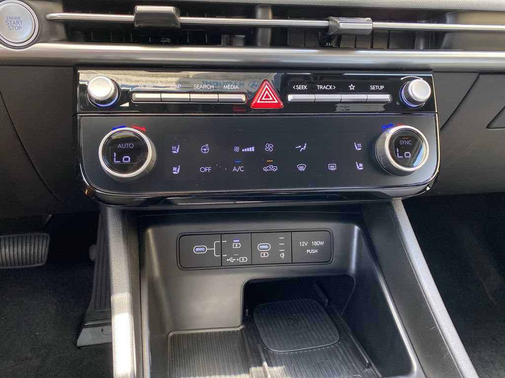 New 2026 Hyundai Santa Cruz Limited AWD/4WD image 26