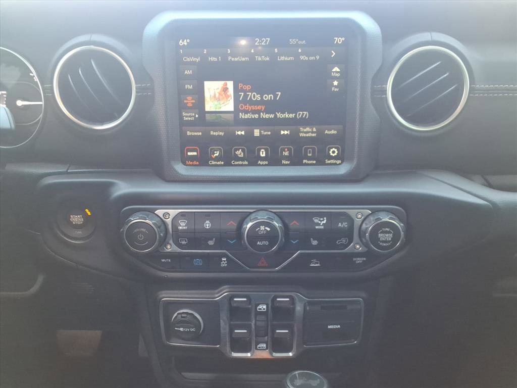 Used 2023 Jeep Wrangler Sahara w/ Cold Weather Group image 22