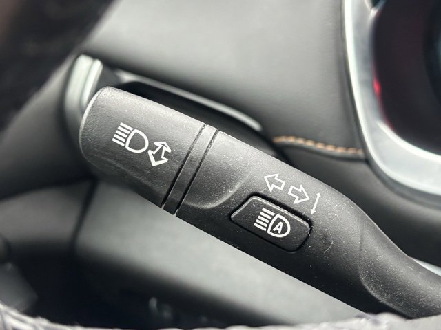 Used 2020 Chevrolet Traverse LT w/ LT Premium Package image 22