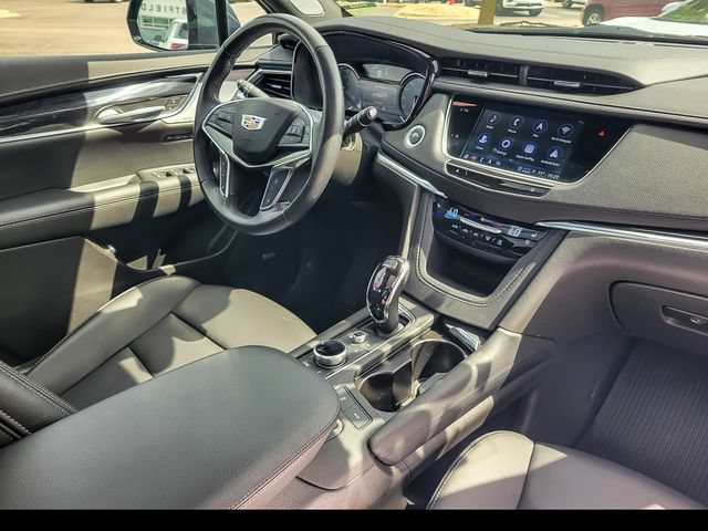 Certified 2023 Cadillac XT5 Premium Luxury AWD/4WD image 32