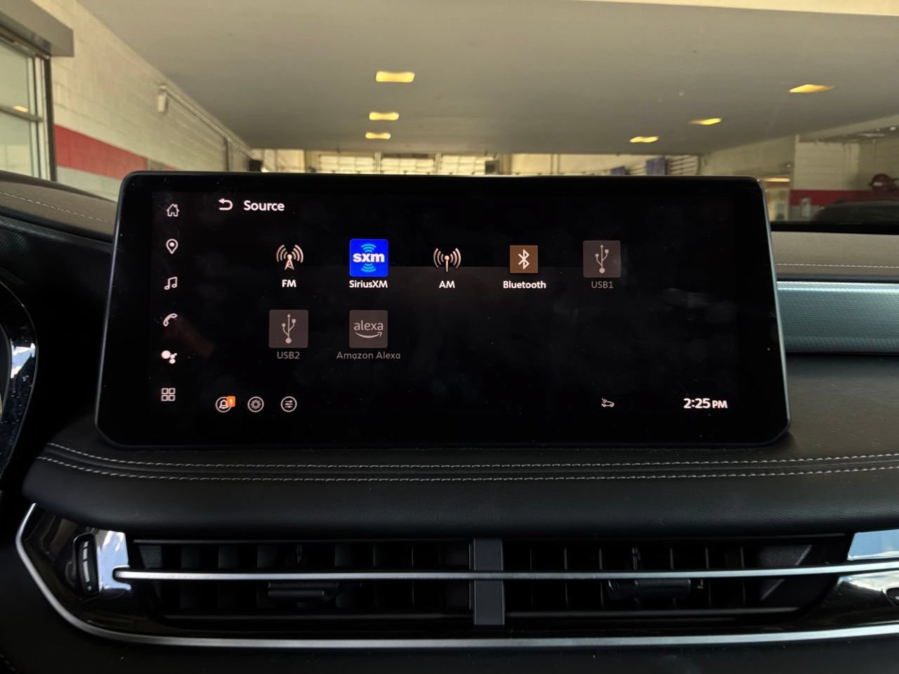 Used 2026 INFINITI QX60 Luxe FWD image 39