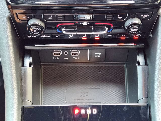 Used 2025 Jeep Grand Cherokee Altitude AWD/4WD image 21