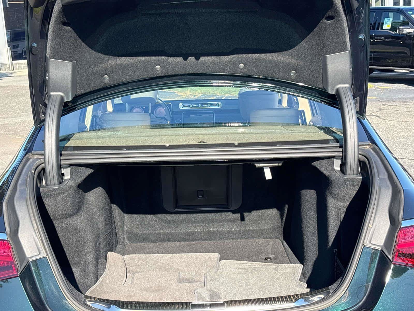 Used 2025 Mercedes-Benz S 580 4MATIC Sedan image 13