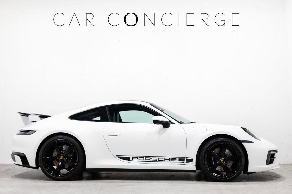 Used 2024 Porsche 911 Carrera S image 4