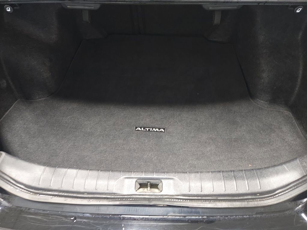 Used 2024 Nissan Altima 2.5 SV image 31