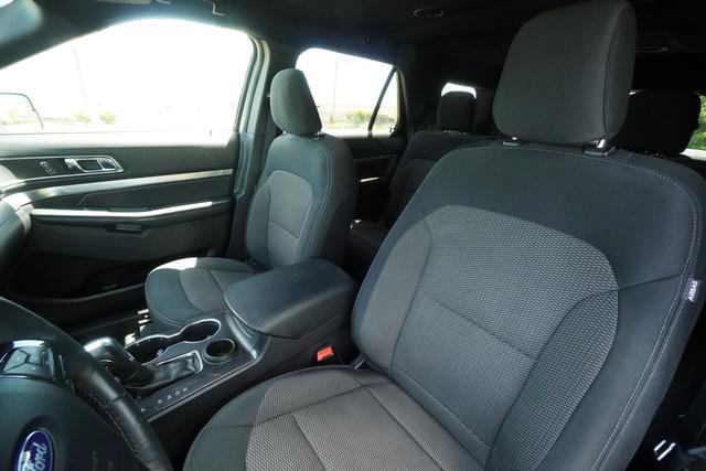 Used 2019 Ford Explorer XLT FWD image 24