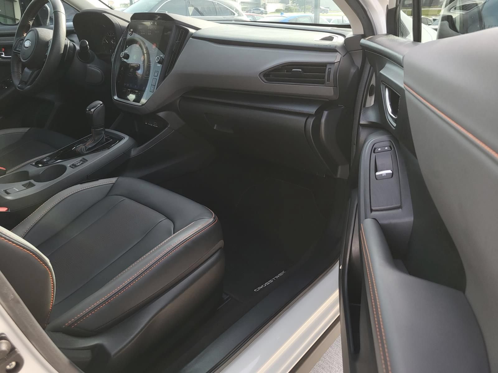 Used 2025 Subaru Crosstrek 2.5i Limited w/ Crosstrek Mirror Package AWD/4WD image 7