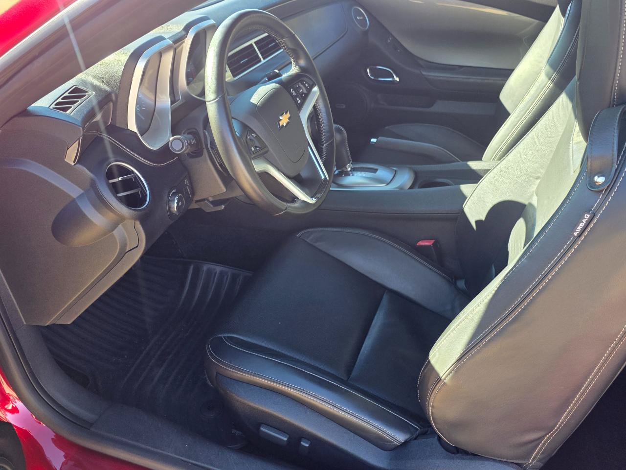 Used 2014 Chevrolet Camaro LT w/ RS Package RWD image 7