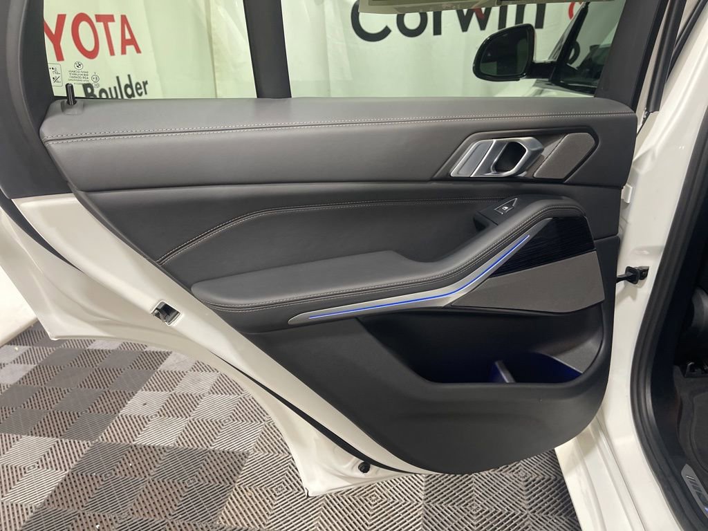 Used 2026 BMW X5 xDrive40i image 17