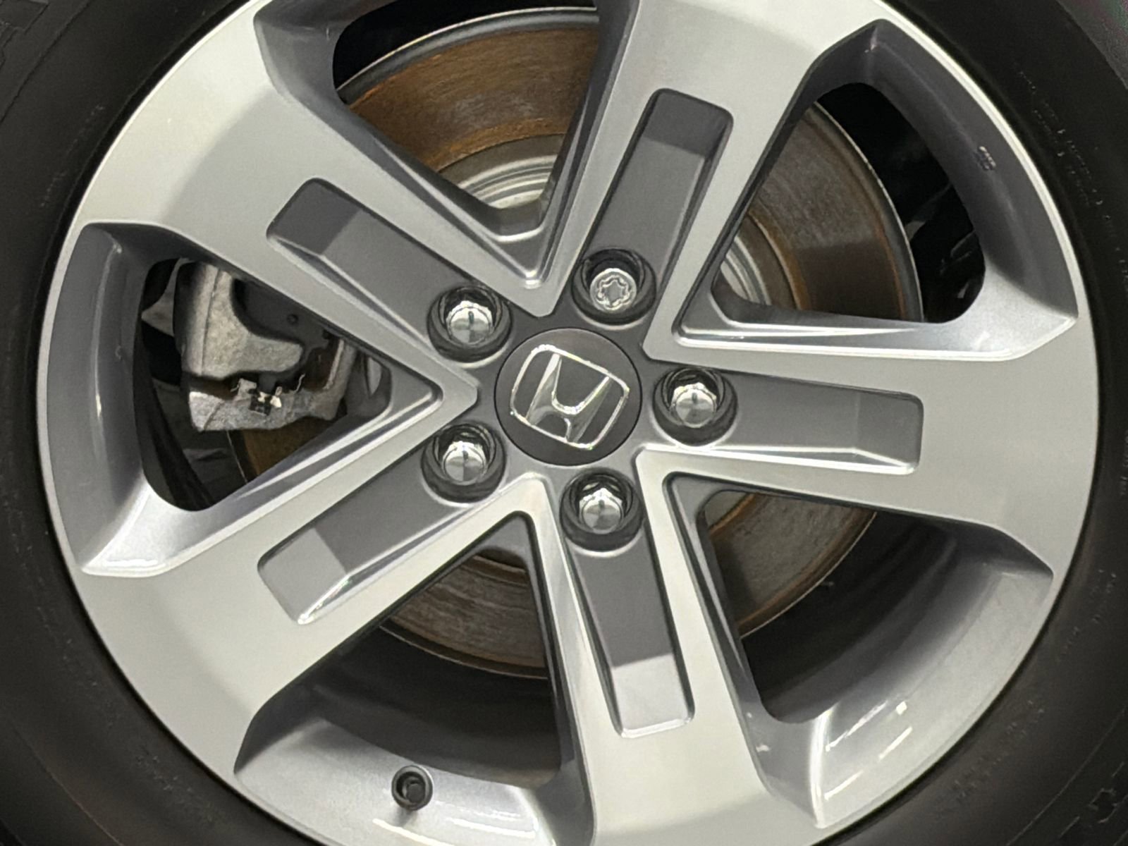 Used 2025 Honda Pilot EX-L image 5