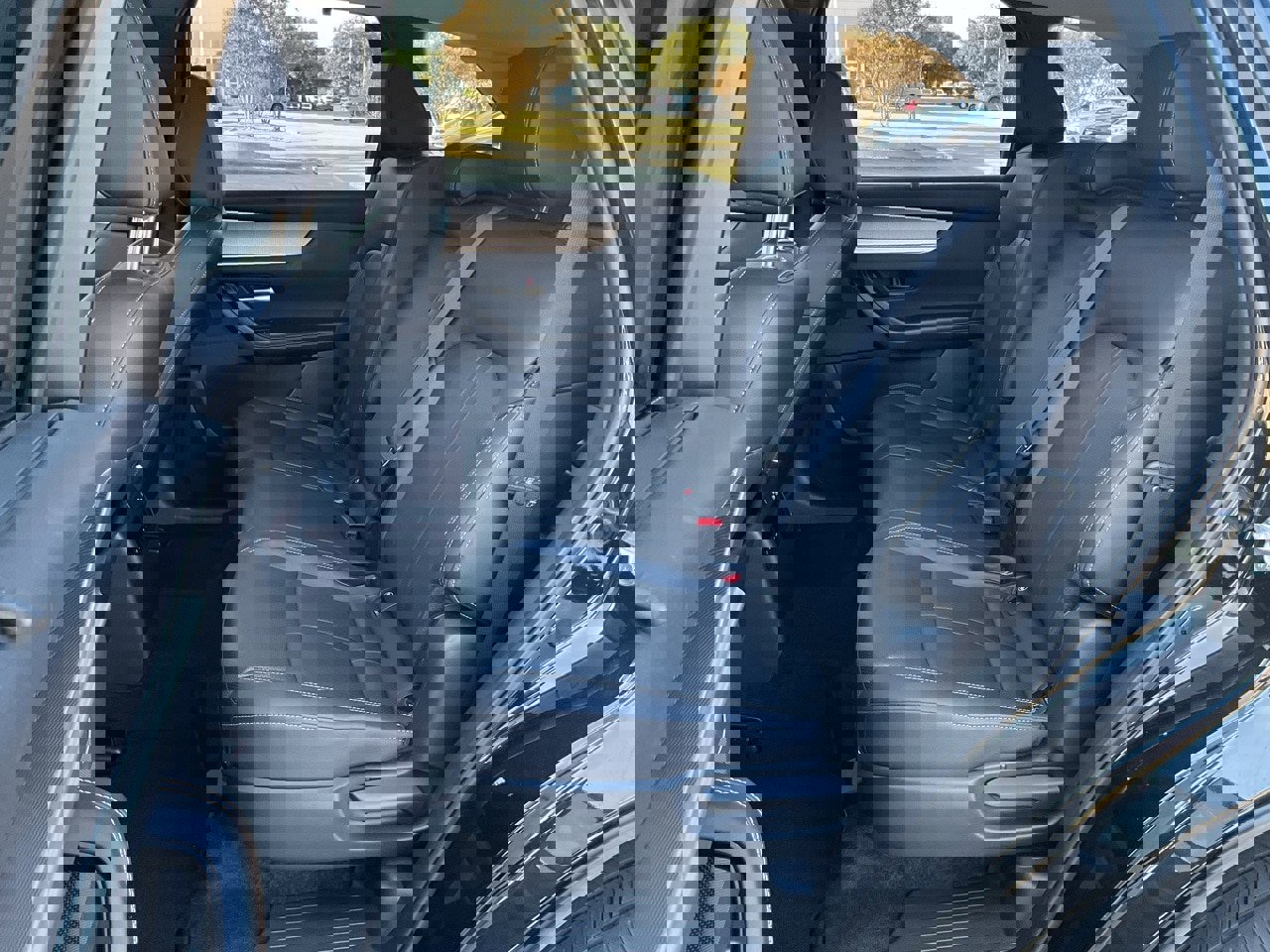 Used 2025 MAZDA CX-70 3.3 Turbo w/ Preferred Package image 15