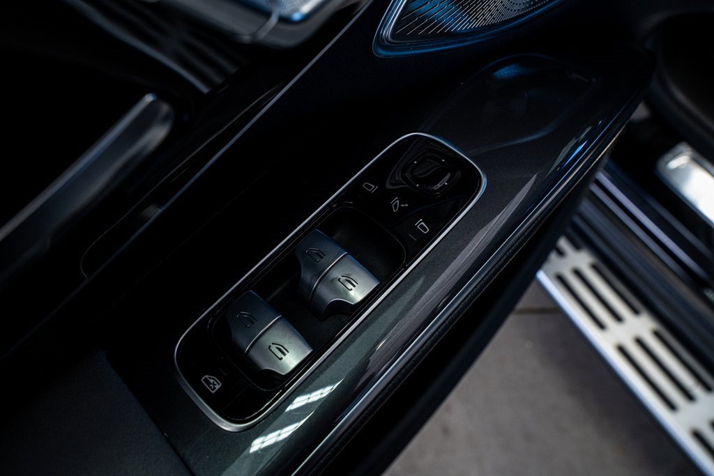 Used 2023 Mercedes-Benz EQS 450+ SUV image 33