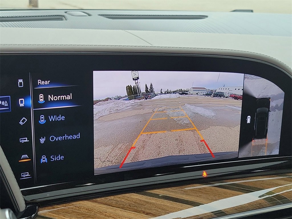 Certified 2022 Cadillac Escalade Premium Luxury Platinum image 32