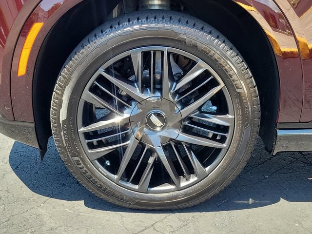 Certified 2025 Cadillac Escalade IQ Sport 2 w/ LPO, ONYX Package AWD/4WD image 8