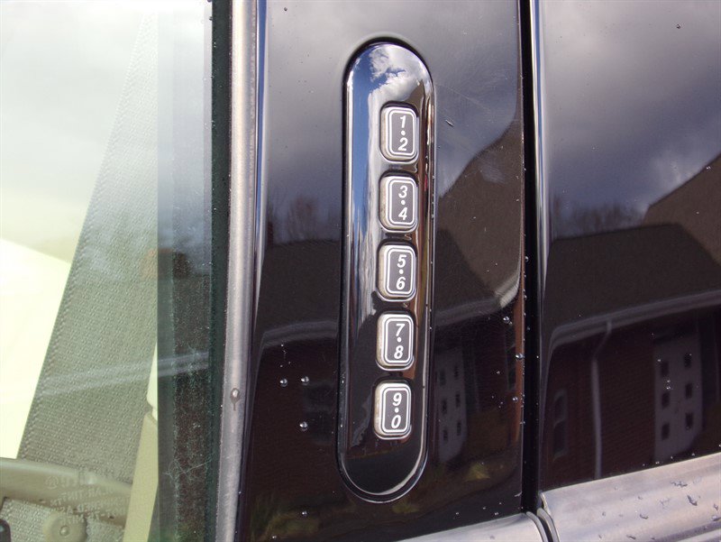 Used 2008 Ford Explorer Sport Trac Limited image 22