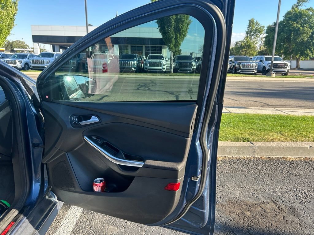 Used 2018 Ford Focus ST FWD image 21