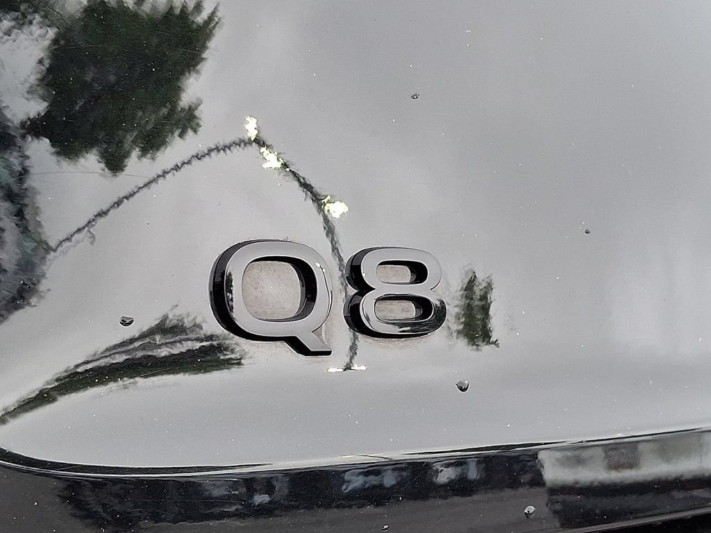 Used 2024 Audi Q8 e-tron Premium AWD/4WD image 35