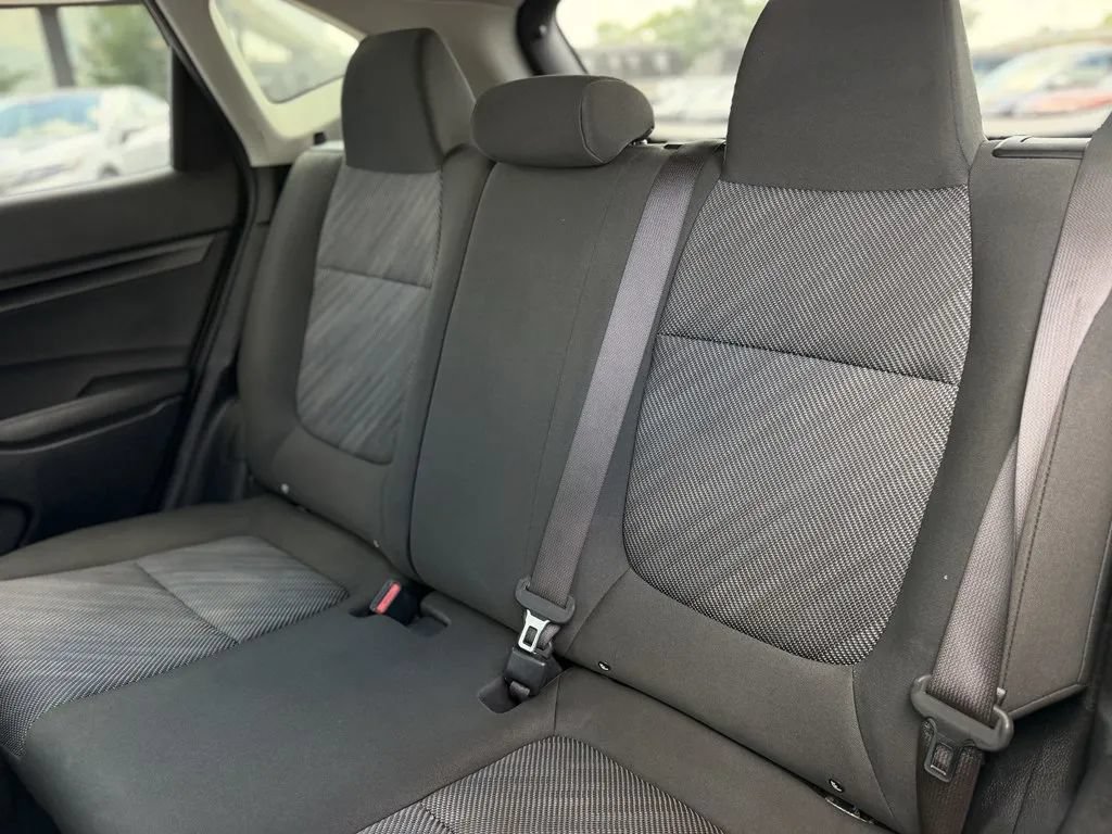 Used 2024 Kia Seltos LX AWD/4WD image 19
