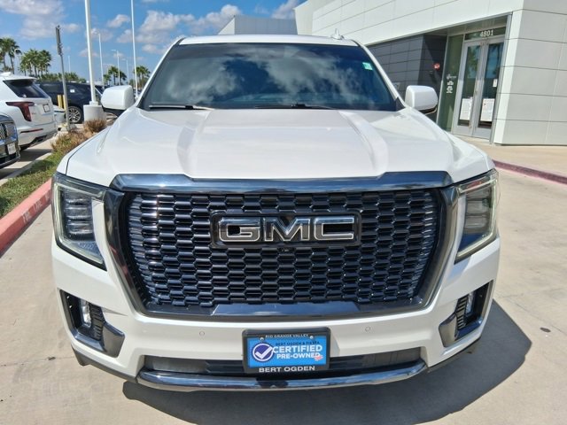 Used 2023 GMC Yukon XL Denali Ultimate image 2