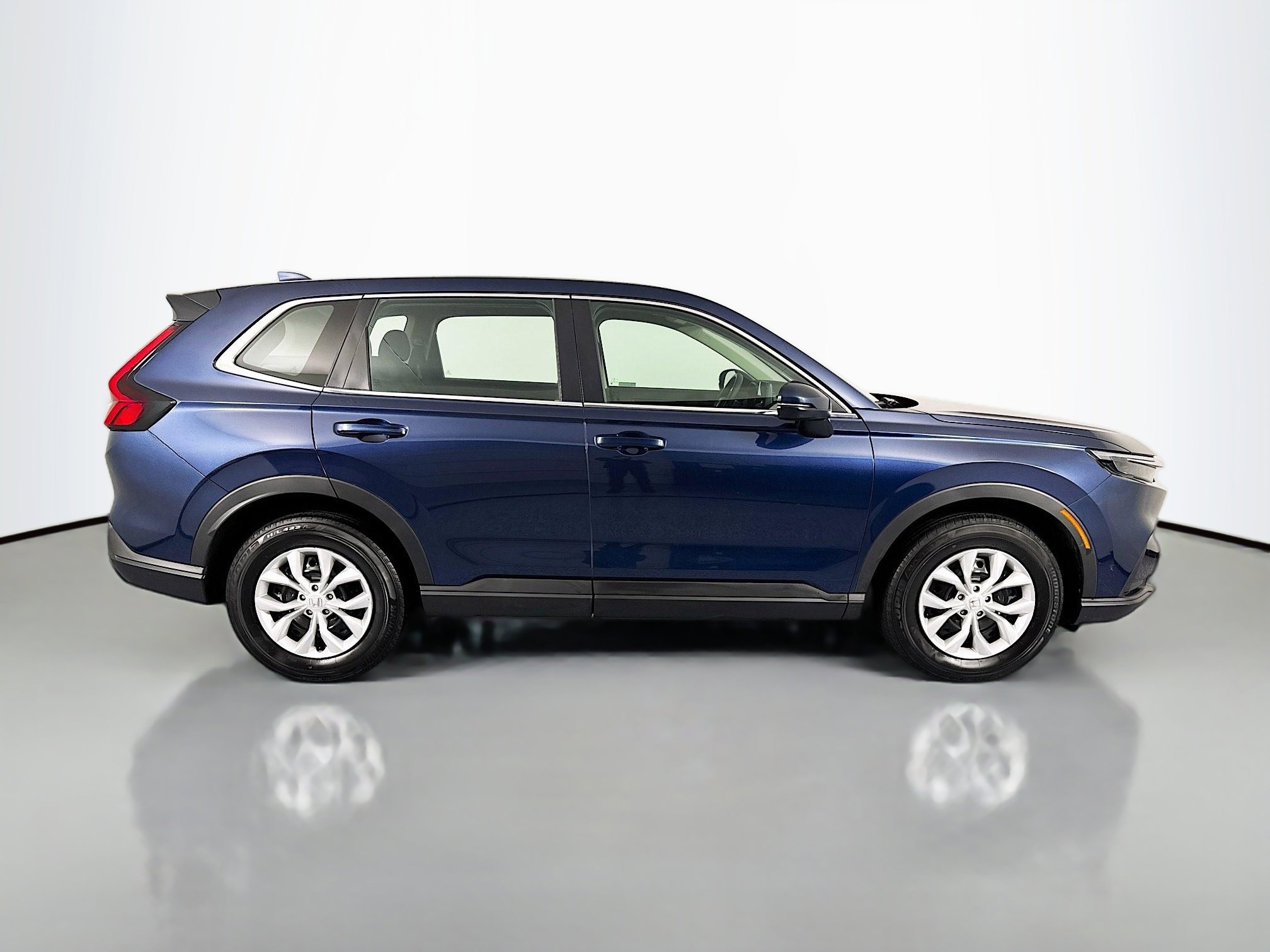 Certified 2024 Honda CR-V LX image 4