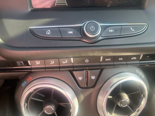 Used 2019 Chevrolet Camaro LT RWD image 22