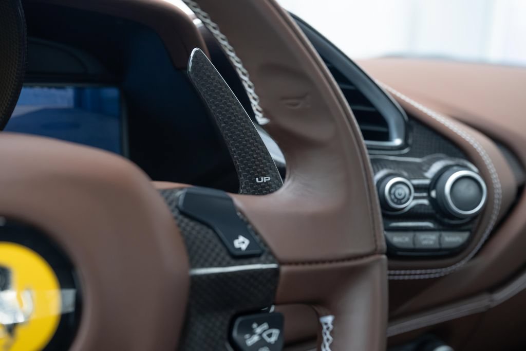 Used 2018 Ferrari 488 Spider RWD image 38