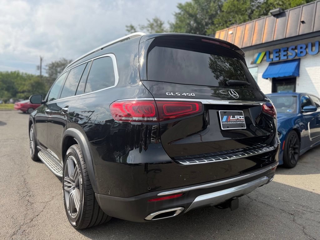 Used 2022 Mercedes-Benz GLS 450 4MATIC image 4