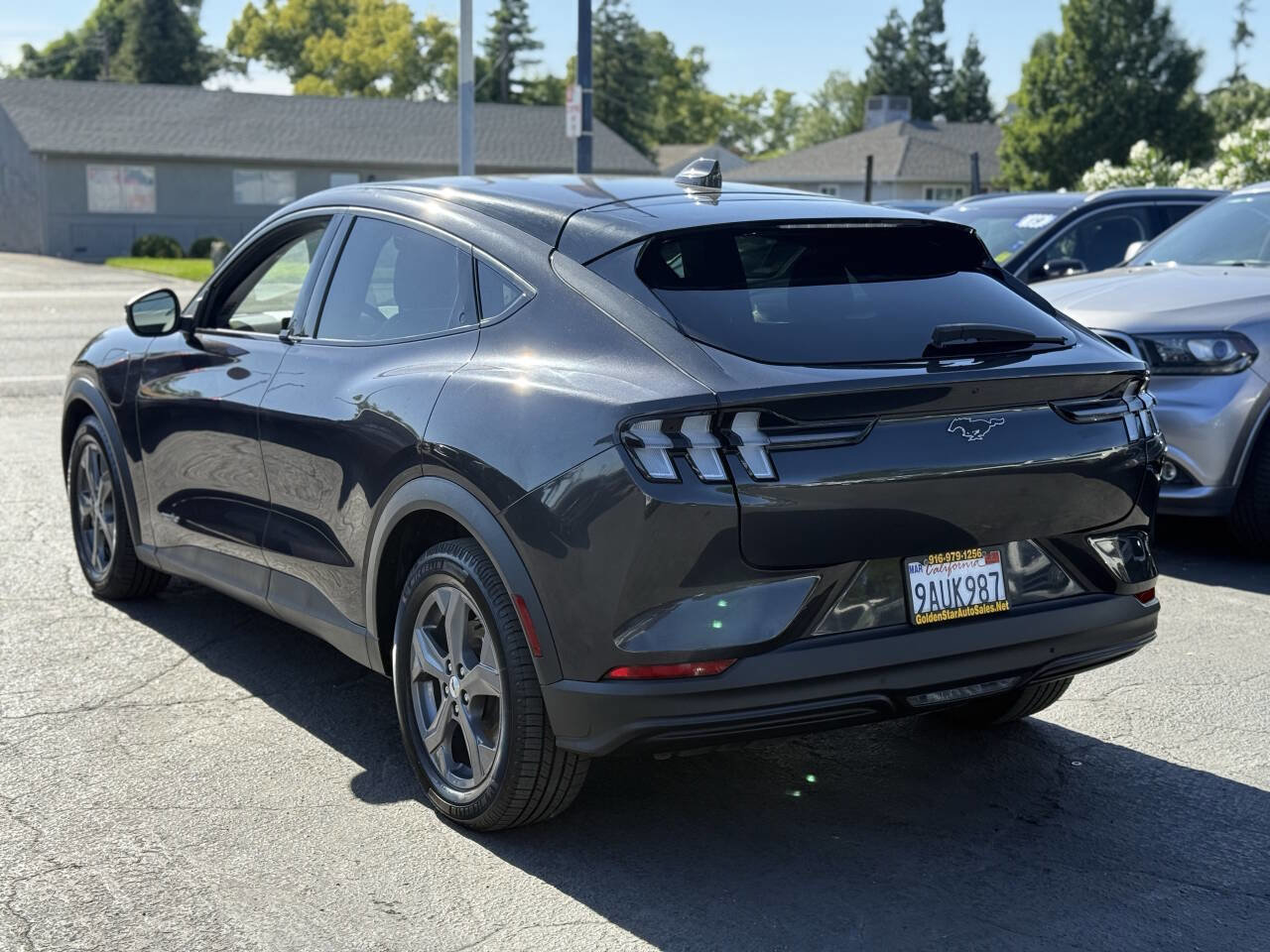 Used 2022 Ford Mustang Mach-E Select RWD image 4