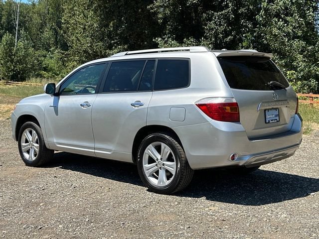Used 2010 Toyota Highlander Limited AWD/4WD image 7