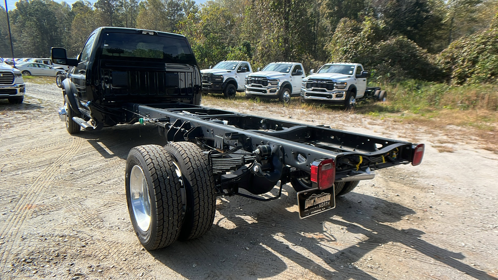 New 2025 RAM 5500 4x4 Regular Cab image 10