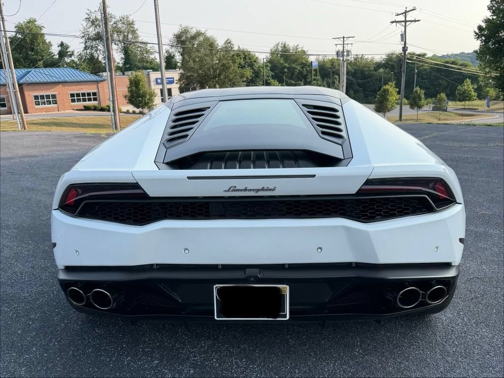 Used 2015 Lamborghini Huracan LP 610-4 AWD/4WD image 7