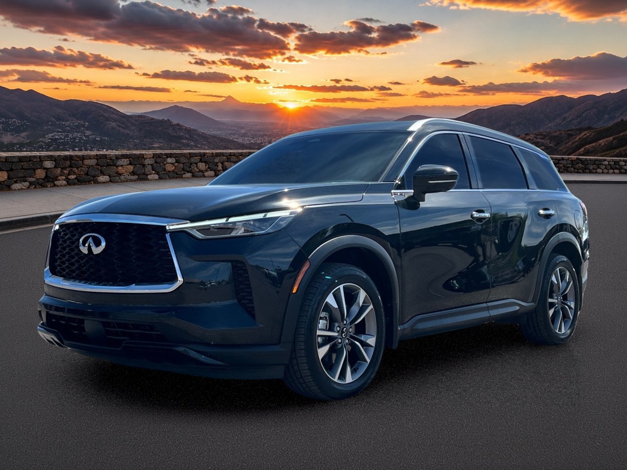 Certified 2024 INFINITI QX60 Luxe FWD image 2