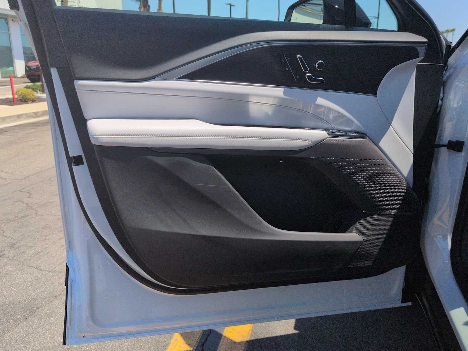 New 2026 Cadillac Lyriq Sport AWD/4WD image 10
