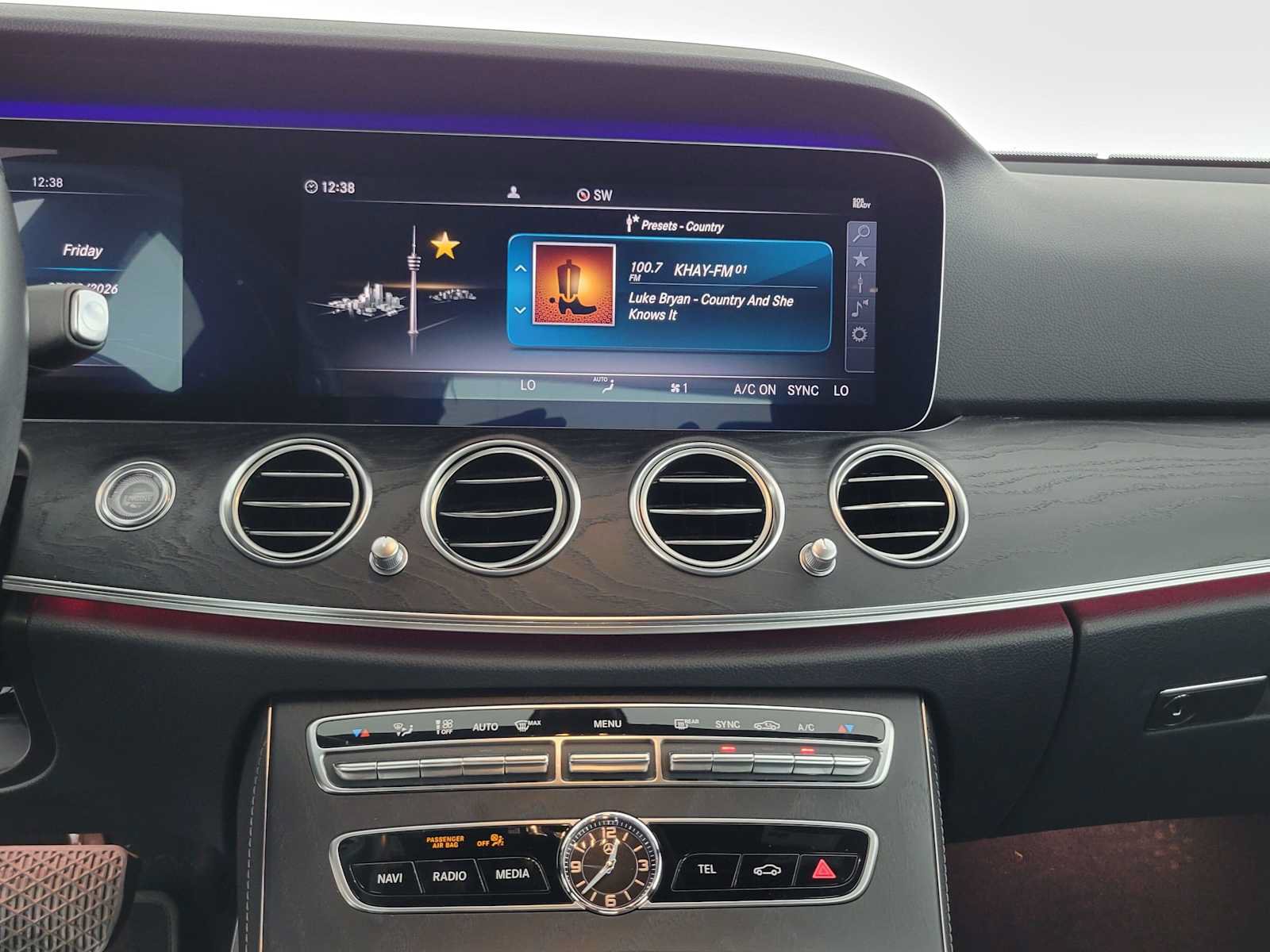 Used 2020 Mercedes-Benz E 450 4MATIC Sedan image 24