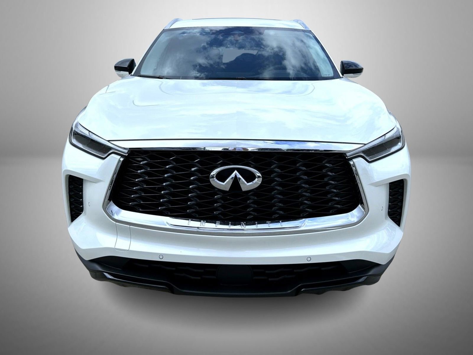 Used 2023 INFINITI QX60 Luxe w/ Cargo Package image 2