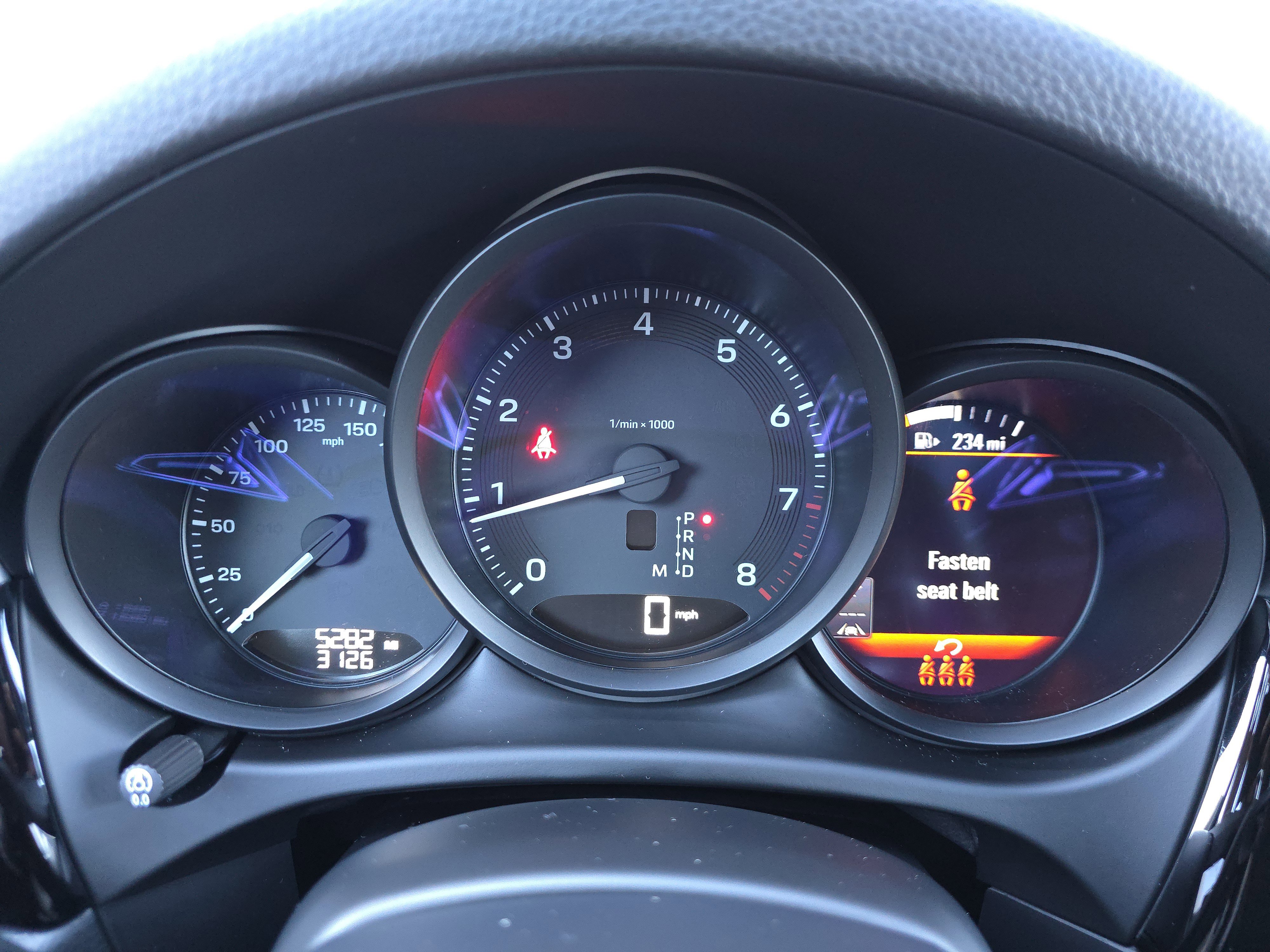 Certified 2025 Porsche Macan image 20