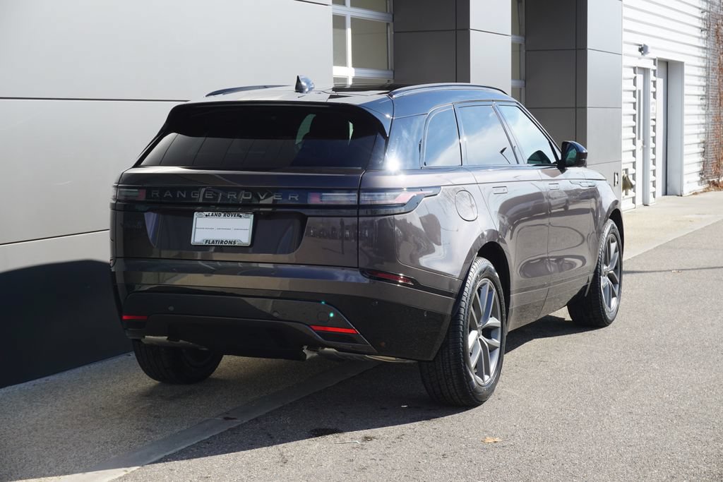 New 2026 Land Rover Range Rover Velar Dynamic SE AWD/4WD image 2