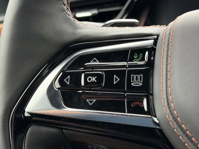 New 2026 Jeep Grand Cherokee Summit w/ Obsidian Package AWD/4WD image 31