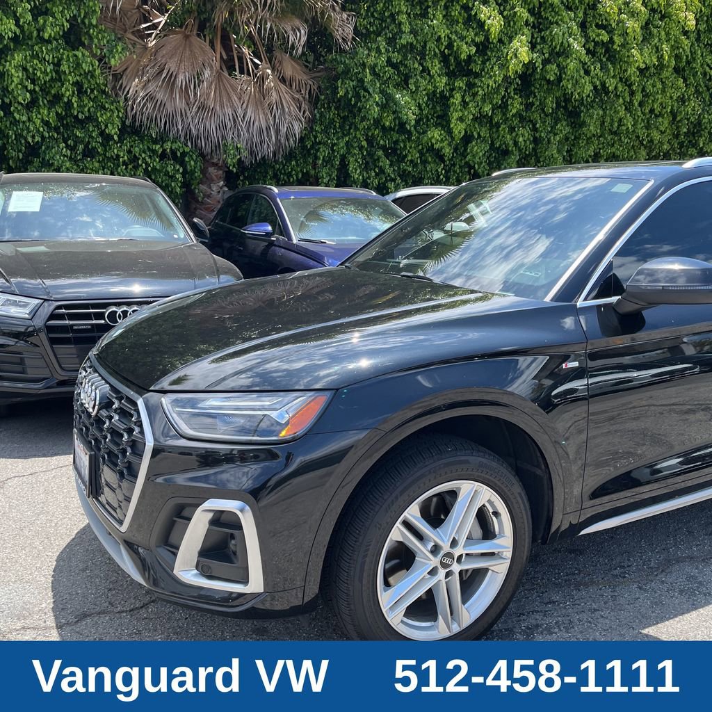 Used 2022 Audi Q5 e Premium w/ Convenience Package AWD/4WD image 2