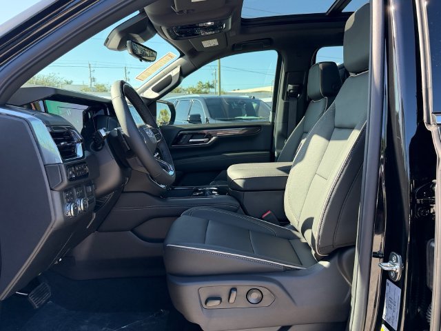 New 2027 GMC Yukon XL Elevation w/ Elevation Premium Package AWD/4WD image 11