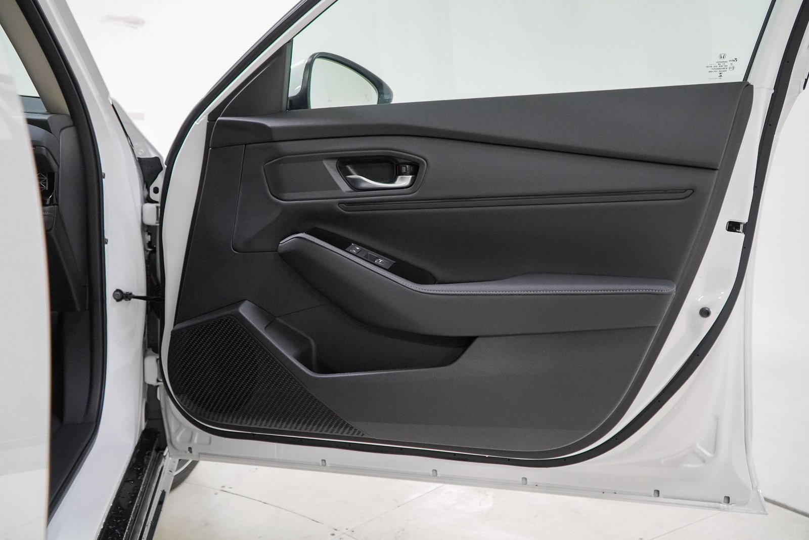 New 2025 Honda Accord Touring image 31