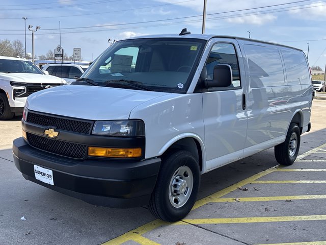 New 2025 Chevrolet Express 2500 image 12