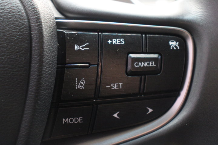 Used 2022 Lexus ES 300h w/ Accessory Package 2 FWD image 26