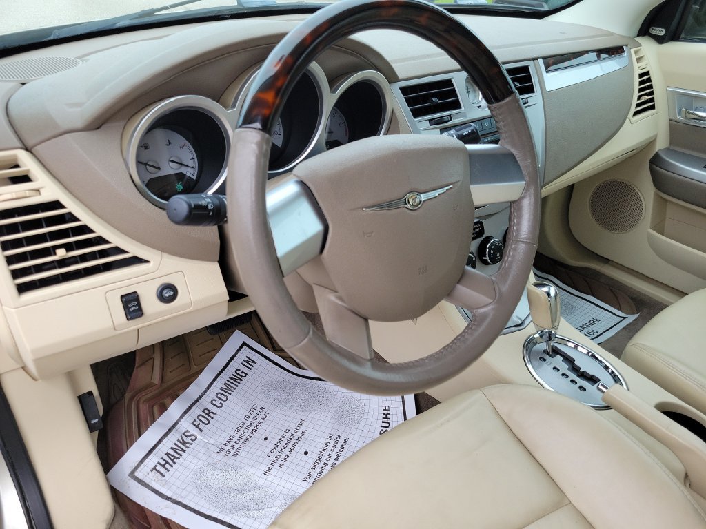 Used 2008 Chrysler Sebring Limited w/ Luxury Group FWD image 28